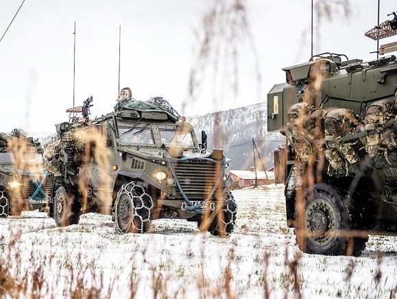 ट्रप की ग्रीनलैंड पर कब्जे की धमकी के बाद नाटो के 6 देशों के सैनिक तैनात