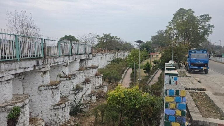 रामनगर के कोसी ‘लट्ठा’ को 100 साल पूरे, 1926 से आज तक खड़ी है ये ब्रिटिश कालीन सुरक्षा दीवार