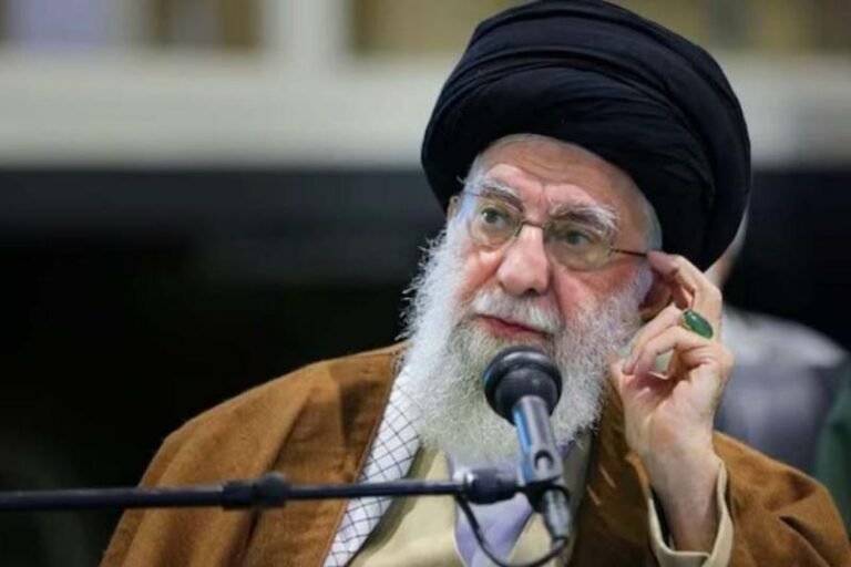 ईरान में कुछ बड़ा होने की आशंका, तैनात किए खूंखार गार्ड, सैन्य ठिकानों को किया अलर्ट