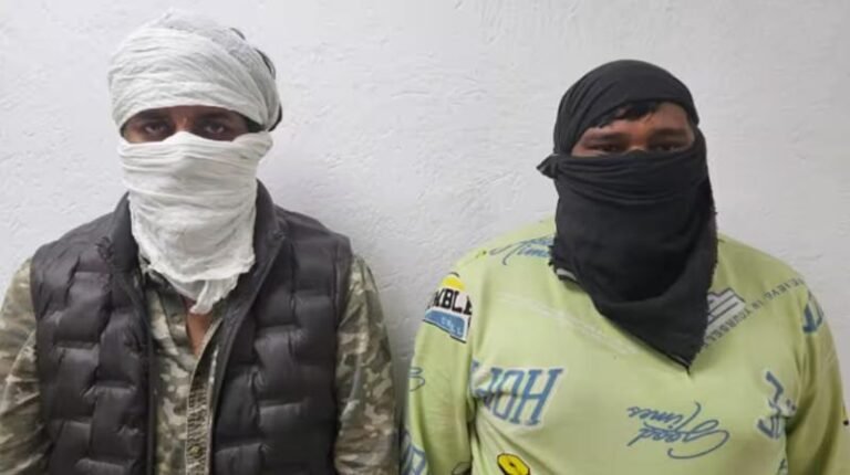 गणतंत्र दिवस से पहले दिल्ली में बड़ा एनकाउंटर, हिमांशु भाऊ गैंग के दो बदमाश गिरफ्तार