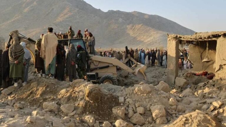 अफगान बलों का पाकिस्तान के खिलाफ जवाबी हमला, 17 आर्मी पोस्ट पर कब्जा किया, 40 सैनिक मारने का दावा